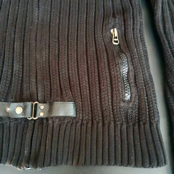 LCR 04s Black Full Zip Wool Blend Sweater Detachable Collar Buckle Detail - Picture 12 of 16